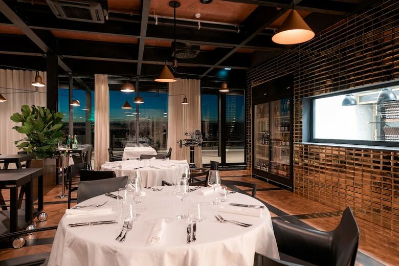 Wine & Heritage Hotel Roxanich
