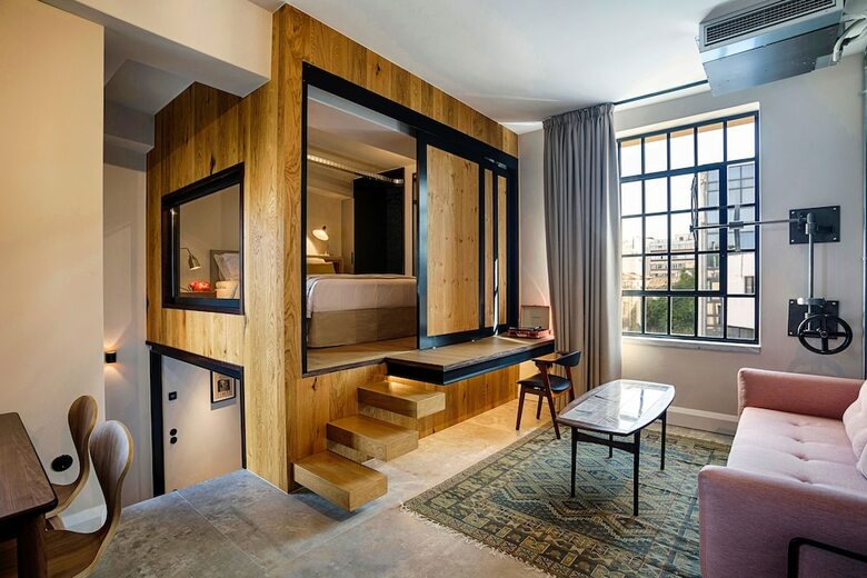 Aparthotel The Foundry Suites