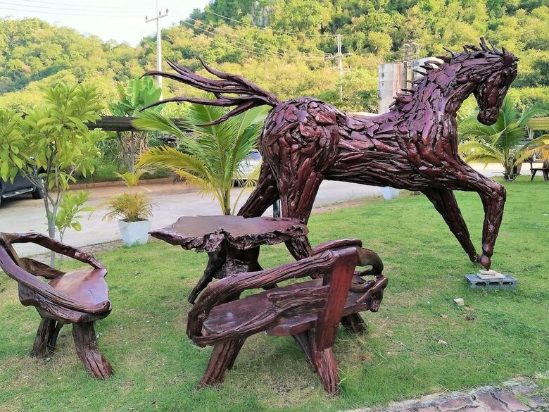 Hotel Aromdee Resort