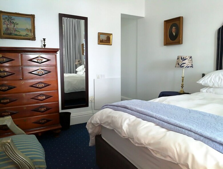 19 Loader Street