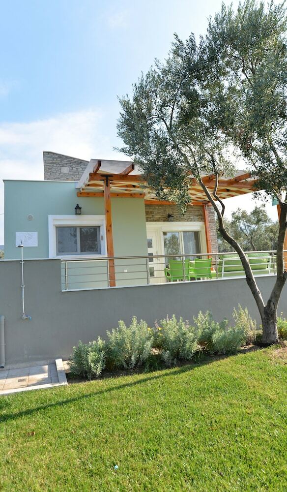 Villa Arhondula