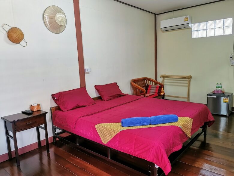 Hotel Baan Khun Ya Ayutthaya