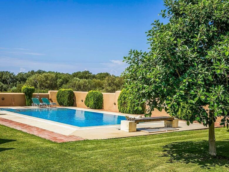 Villa Regaliki
