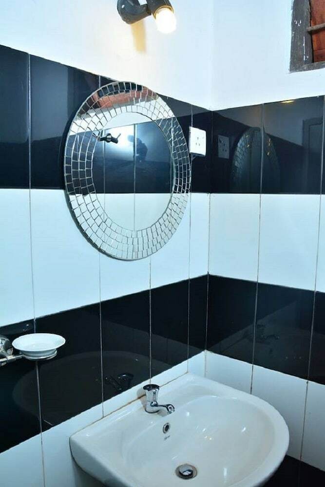 Bed & Breakfast Saman Rest And Guest House