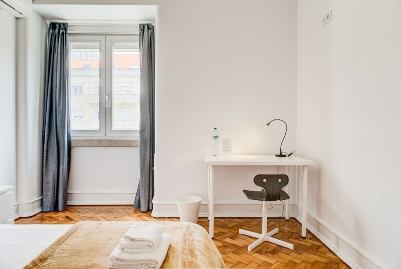 Hotel Home Out Rooms & Apartments