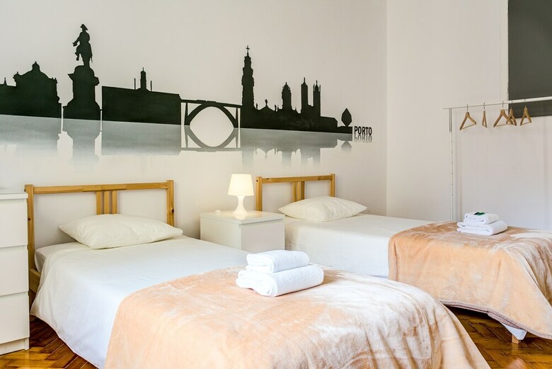 Hotel Home Out Rooms & Apartments