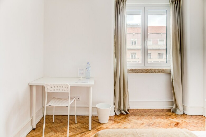 Hotel Home Out Rooms & Apartments