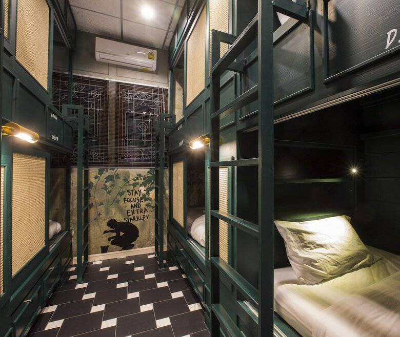 Hostal Azure Hostel Bangkok