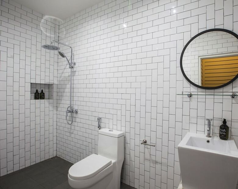 Hostal Azure Hostel Bangkok