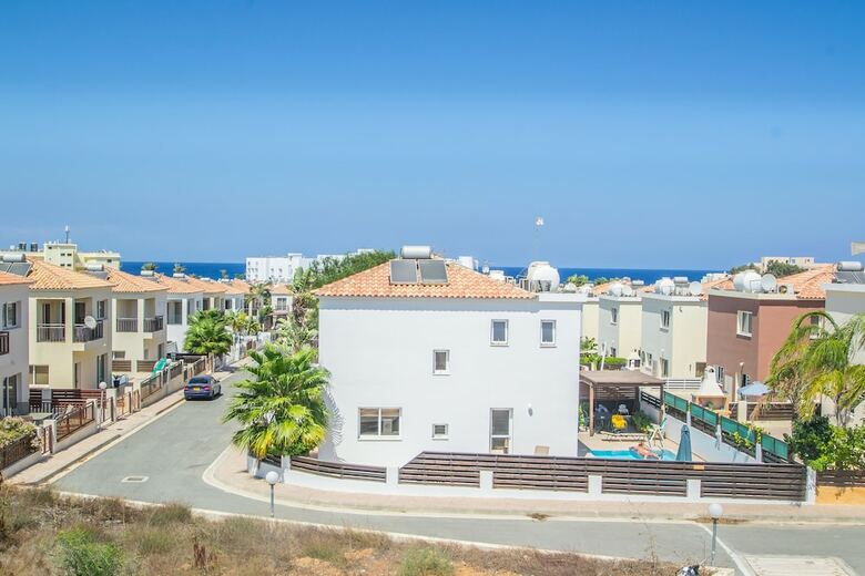 Pernera Beach Three Bedroom Villa