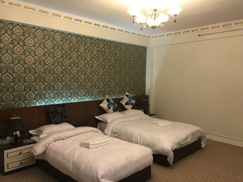 Hidden Leaf Bed And Breakfast