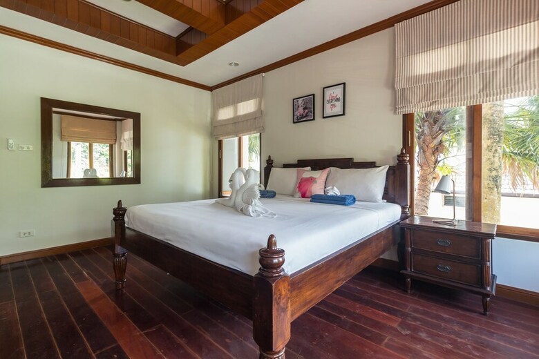 Hassippi Villa By Lofty
