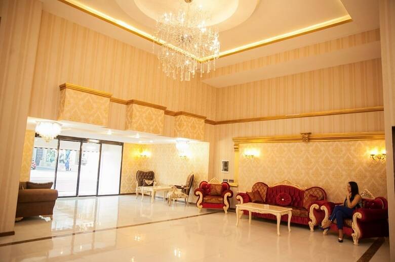 Golden Shine Hotel