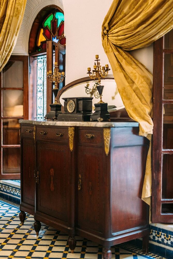 Hotel La Maison Bleue Batha