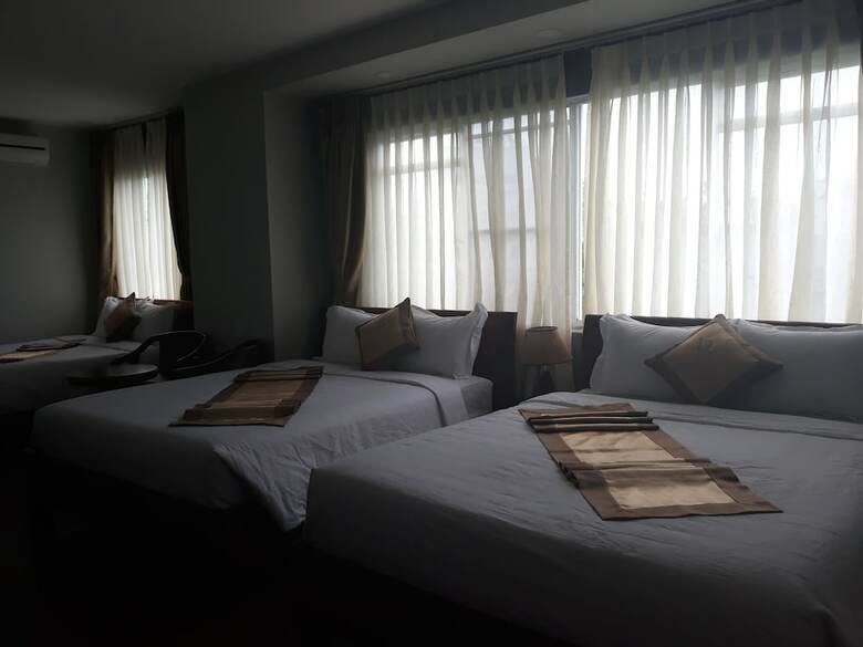 Sandals Hotel