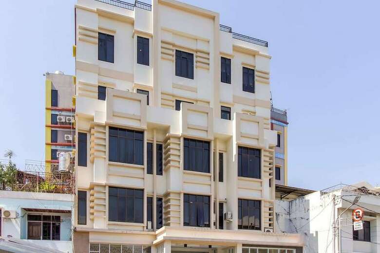 Hotel Reddoorz Plus @ Paal 2 Manado