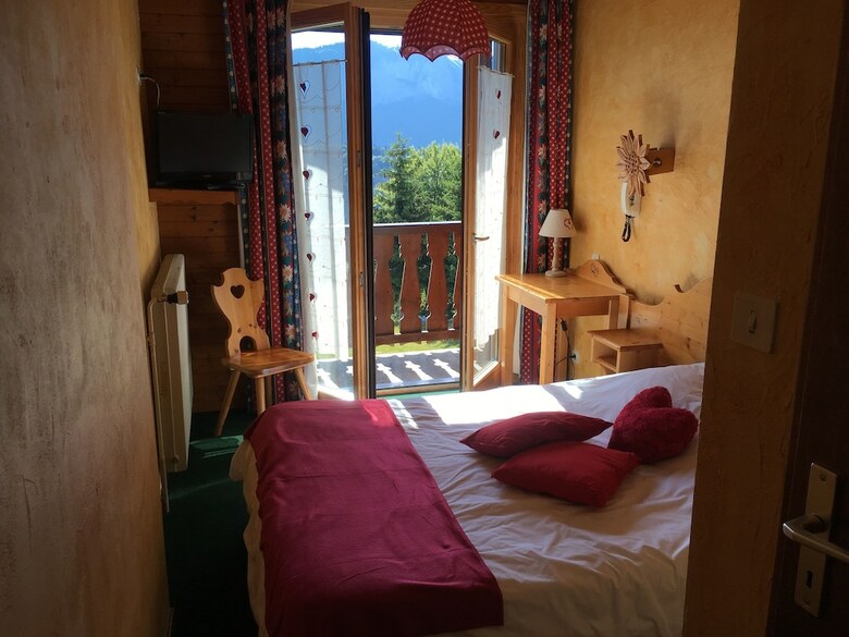 Hotel H�tel Les Skieurs