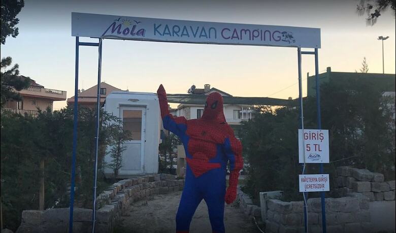 Hotel Mola Camping