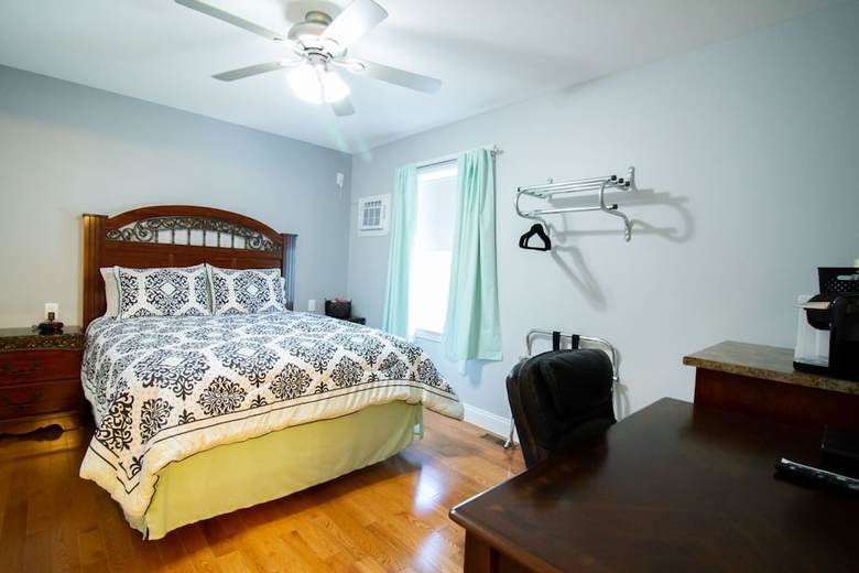 Home Away From Home Bed & Breakfast