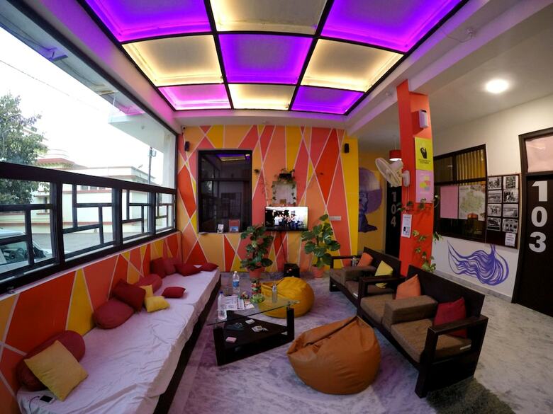 Hotel Headquarter Khajuraho
