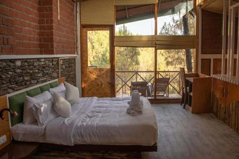 Hotel Ivy Green Resort