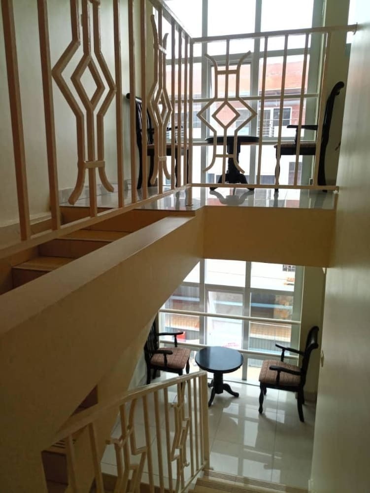 Apartamentos Mansah Memorial Villa