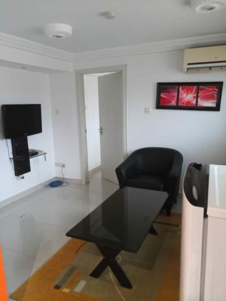 Apartamentos Mansah Memorial Villa
