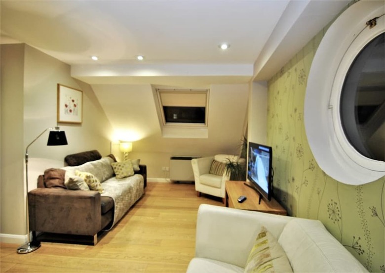 Apartamentos The Courtyard 10