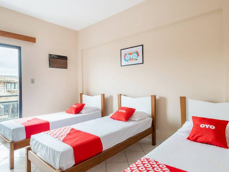 Bed & Breakfast Oyo Barra Beach Hotel