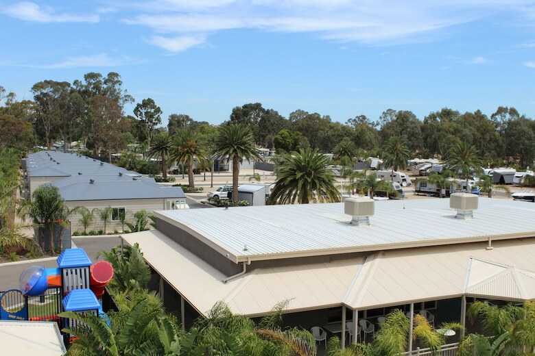 Highway 1 Caravan And Tourist Park