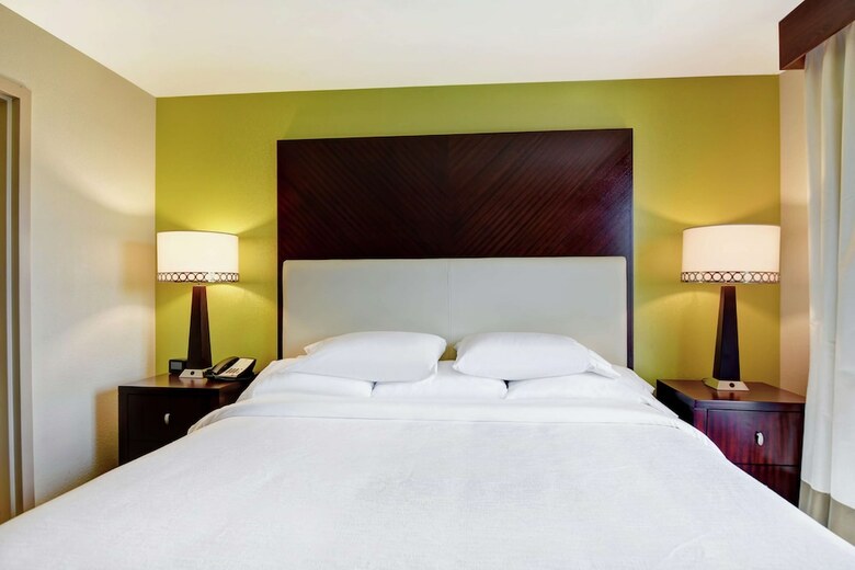 Hotel Embassy Suites By Hilton Savannah Airport