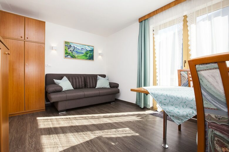 Apartamentos G�stehaus Kartnaller