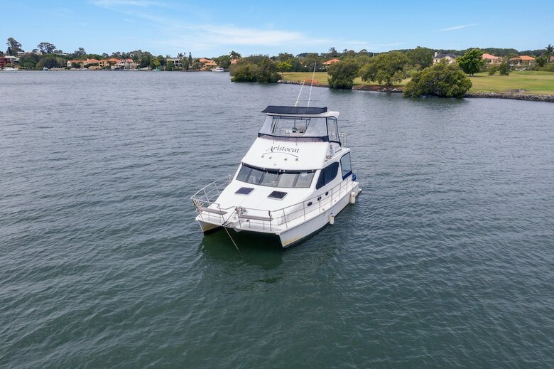 Coomera Houseboat Holidays