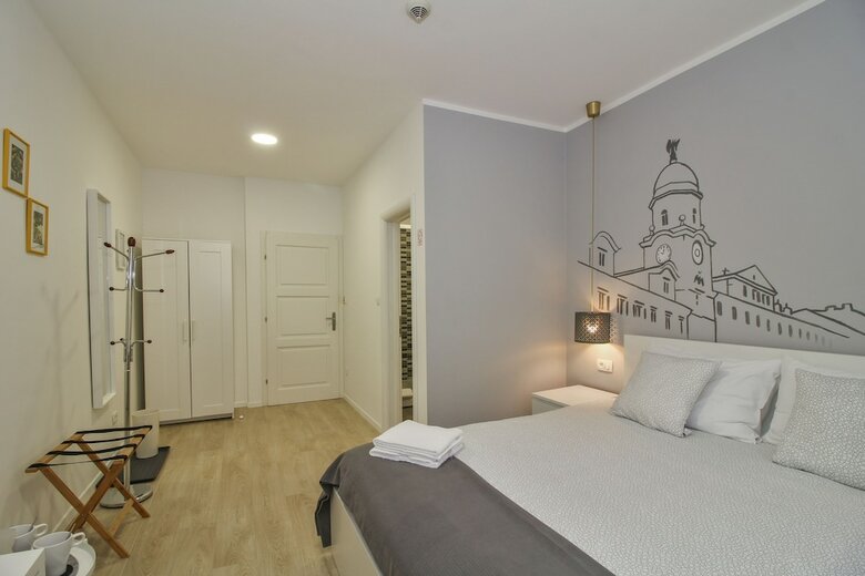 Hotel Sir John's Rooms