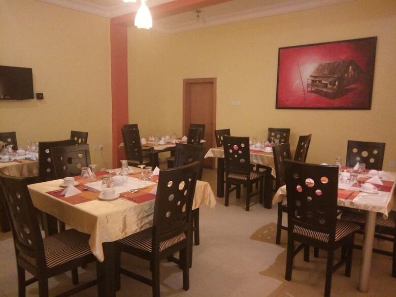 Hotel Allen Suites