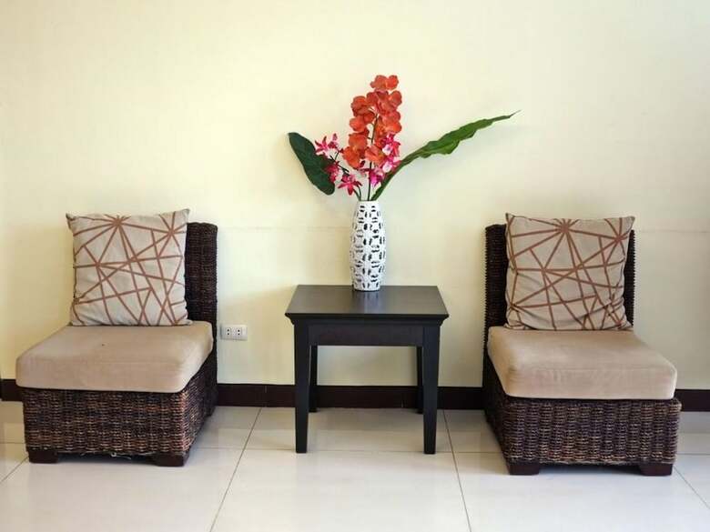 Orchard Hotel