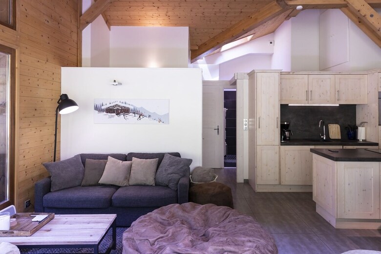 Apartamentos Cesaries A4