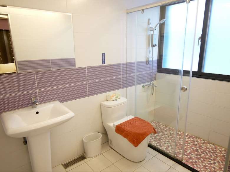 Hotel Big City Small House Homestay