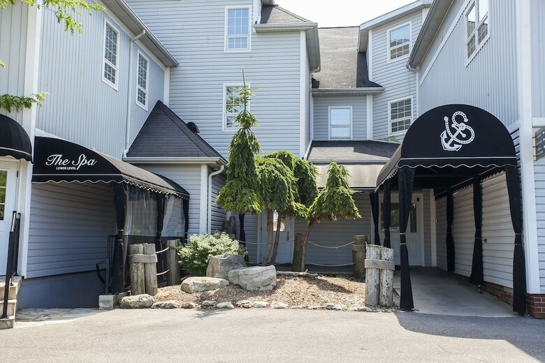 Hotel Seacliffe Inn