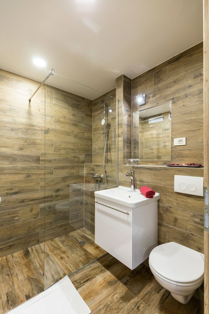 Hotel Apinelo Tower Rooms
