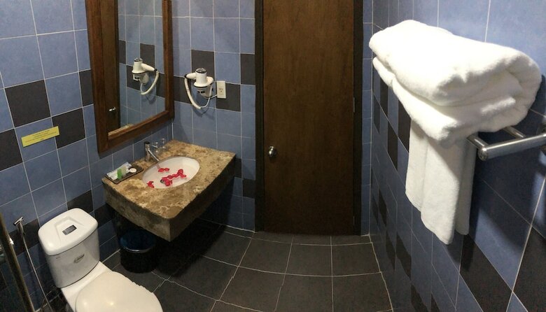 Tuong Vy Hotel
