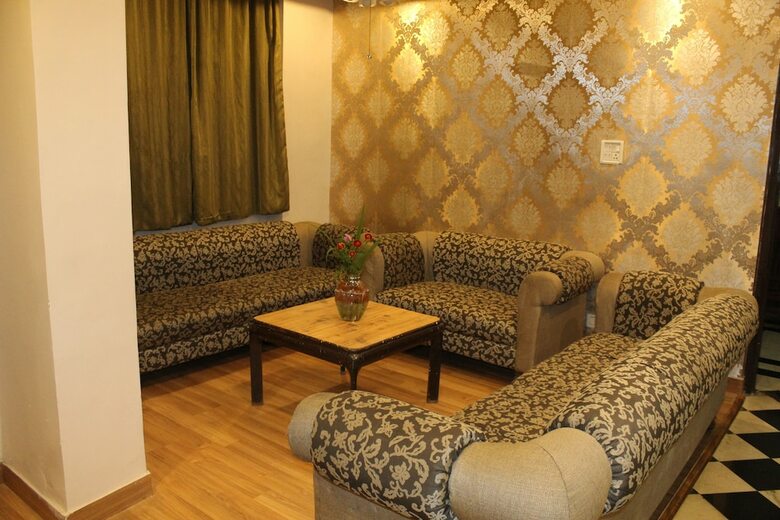 Hotel Lall Ji Tourist Resort