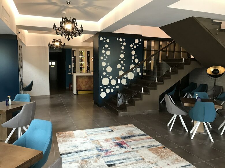 Hotel Edma
