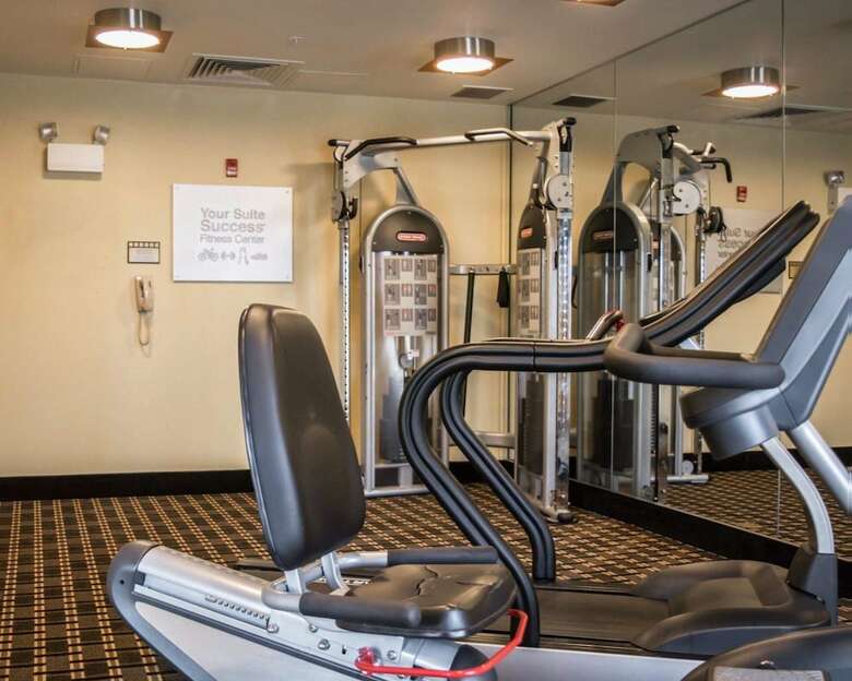 Hotel Comfort Suites Vero Beach I-95