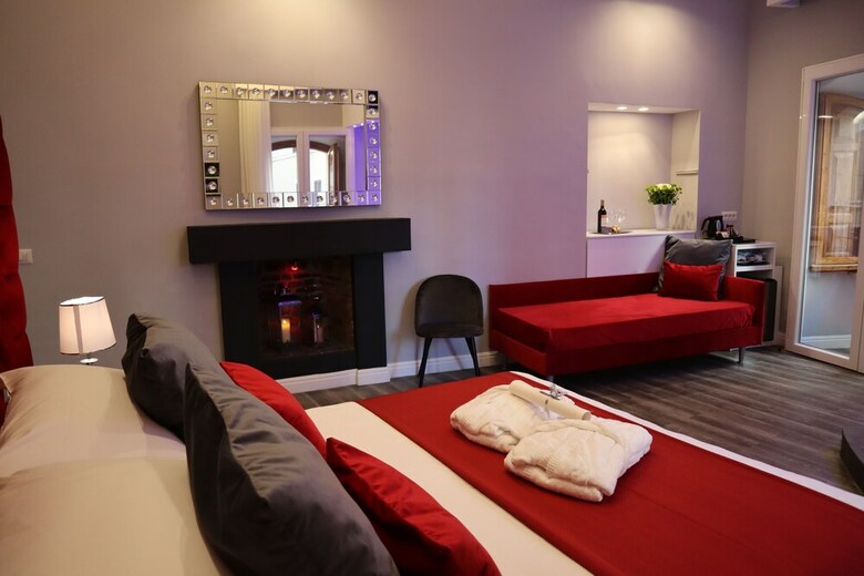 Hotel Millina Suites In Navona