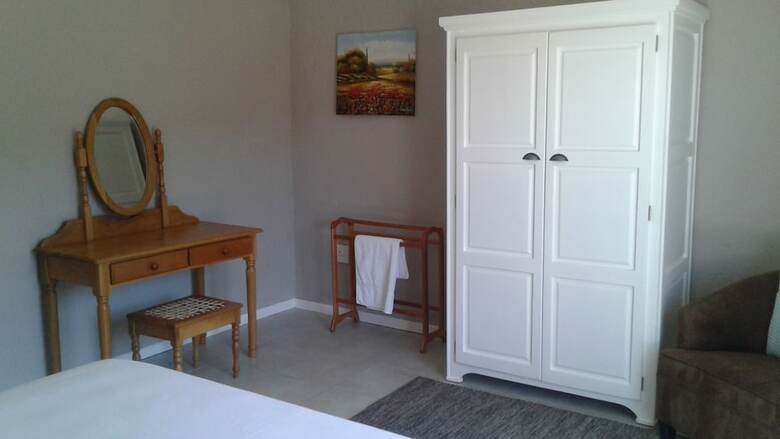 Hotel Ledges Retreat
