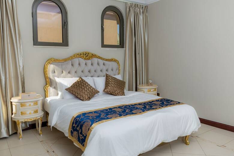 Bravoway Villa A29 In Palm Jumeirah