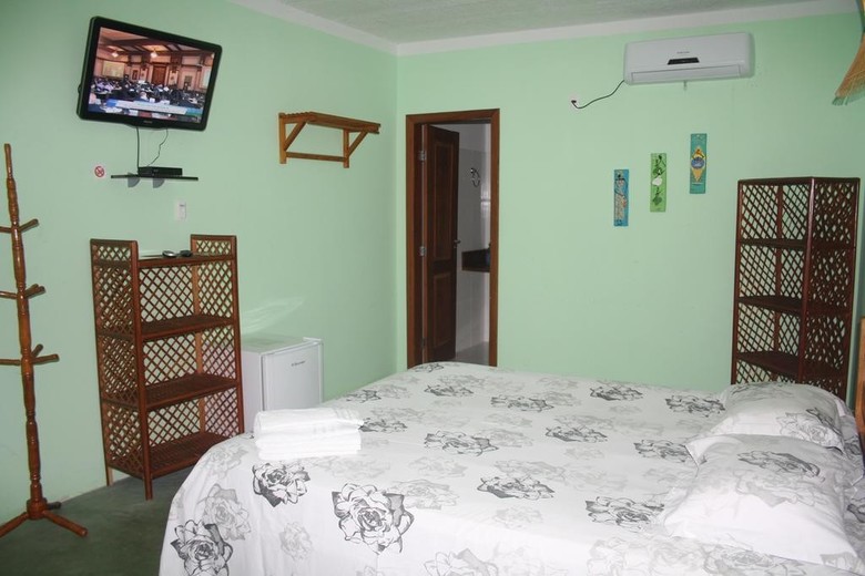 Hostal Villa Tropicale