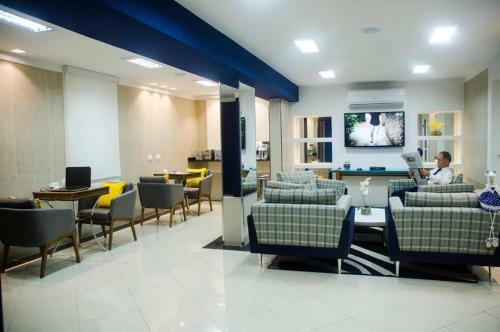 Summit Hotel Millian