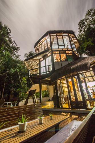 Eco Rainforest House